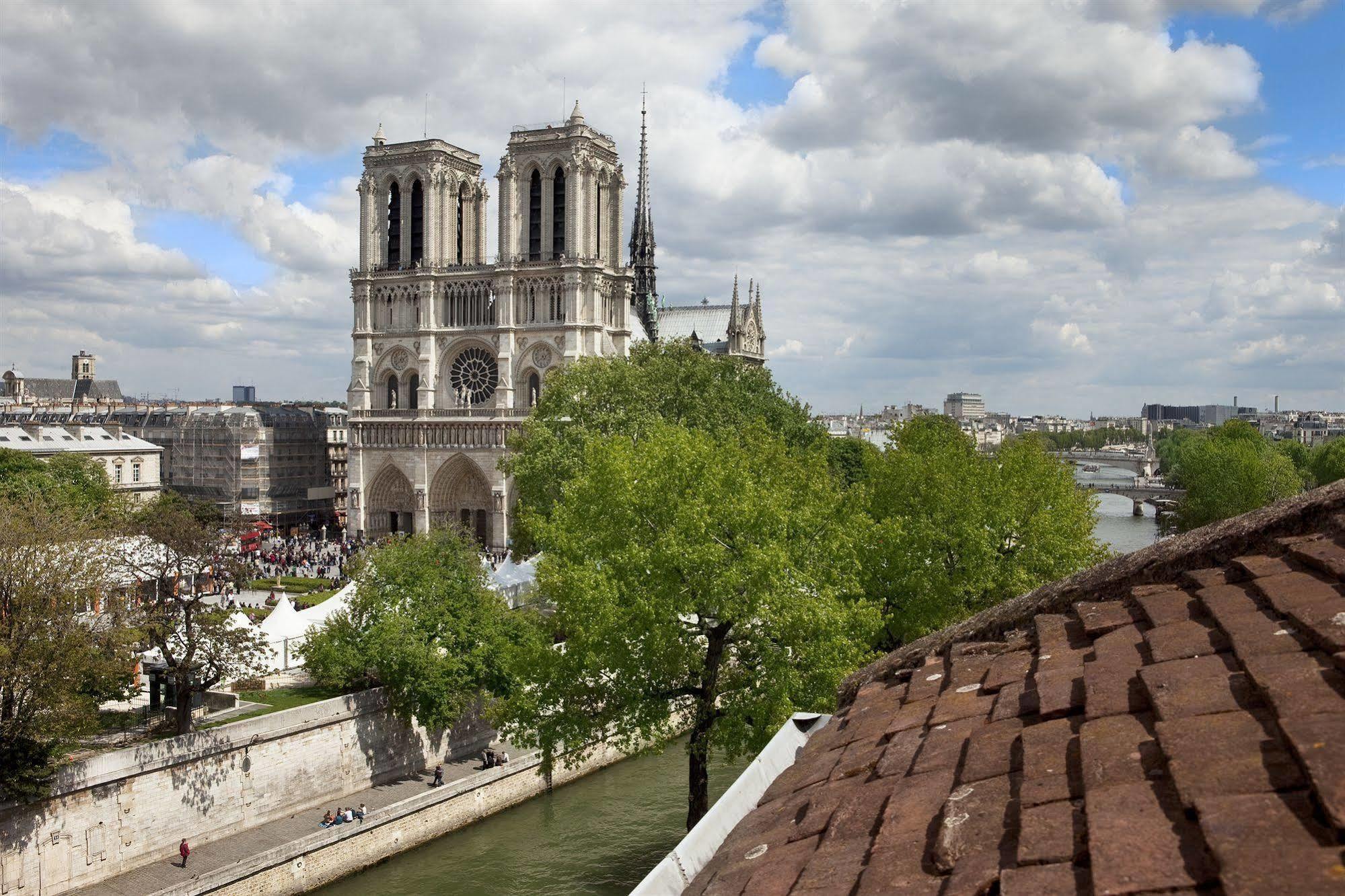 Hotel Le Notre Dame Saint Michel Paris Exteriör bild